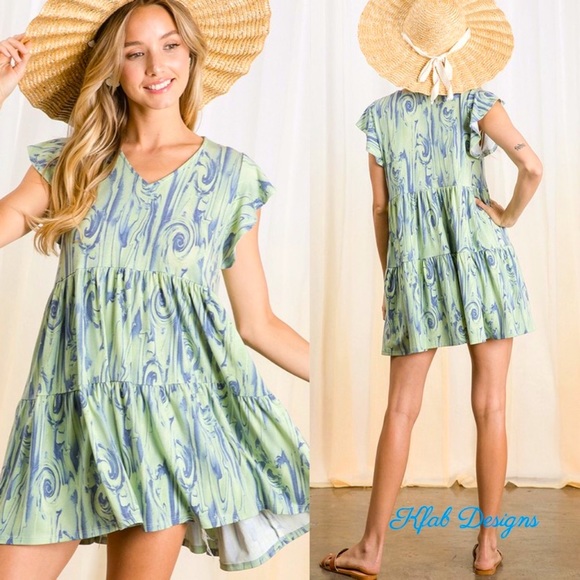 Ces Femme Tops - 🌼🆕 TIERED RUFFLE TUNIC